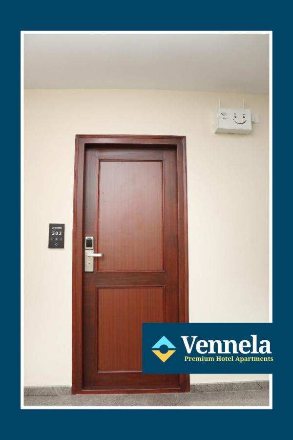Vennela Hotel Apartments Бангалор Экстерьер фото